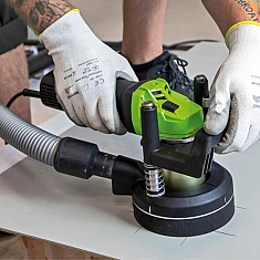 Использование станка для сухого алмазного сверления плитки Eibenstock EFB 68 Использование станка для сухого алмазного сверления плитки Eibenstock EFB 68